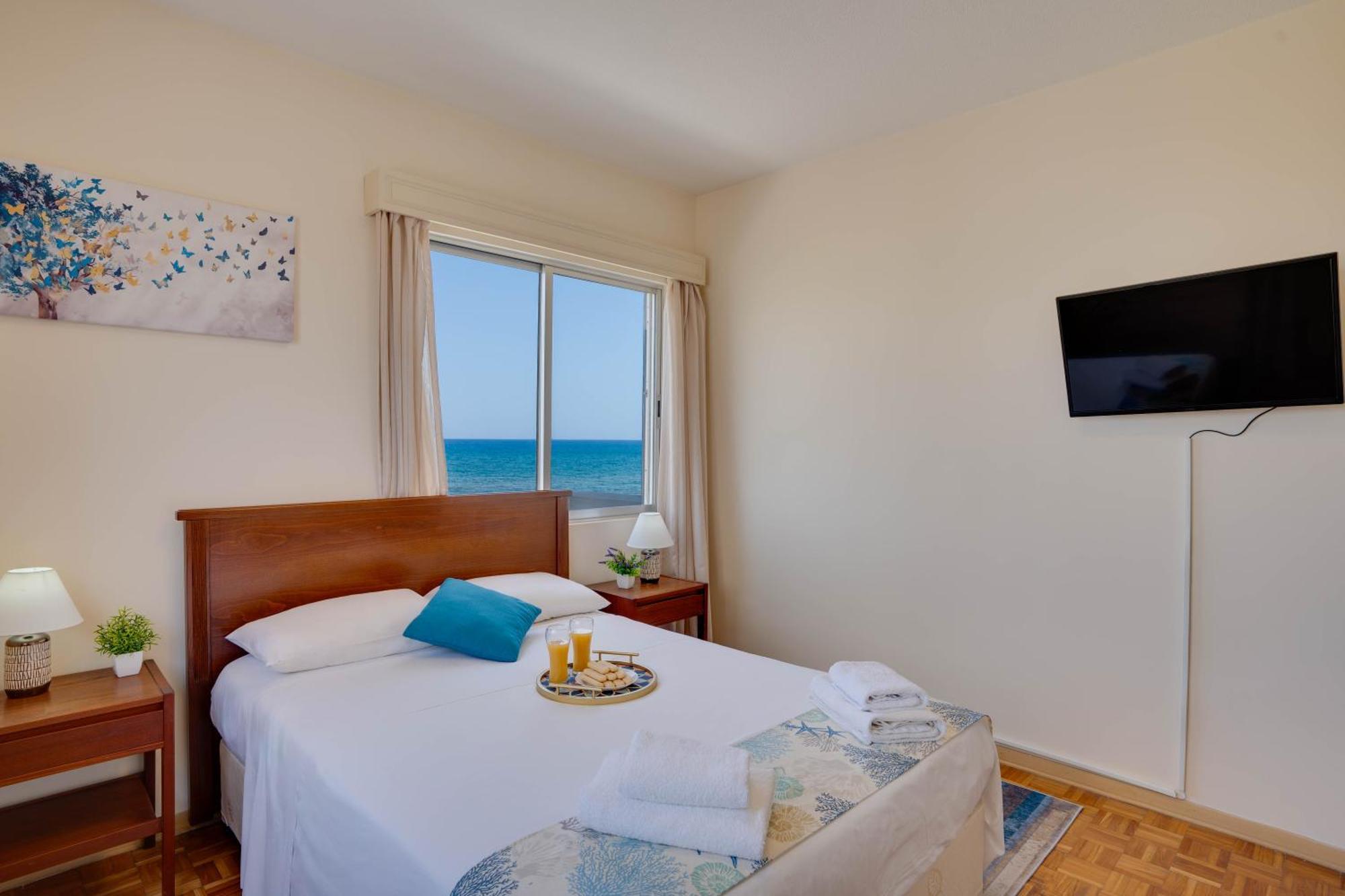 Makenzy Sandy Beachfront Paradise Lárnaka Kültér fotó